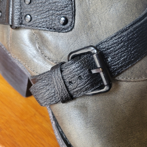 OTBT Fall River oiled leather Boho western buckle 6.5 M Olive Green stacked heel - Picture 4 of 9